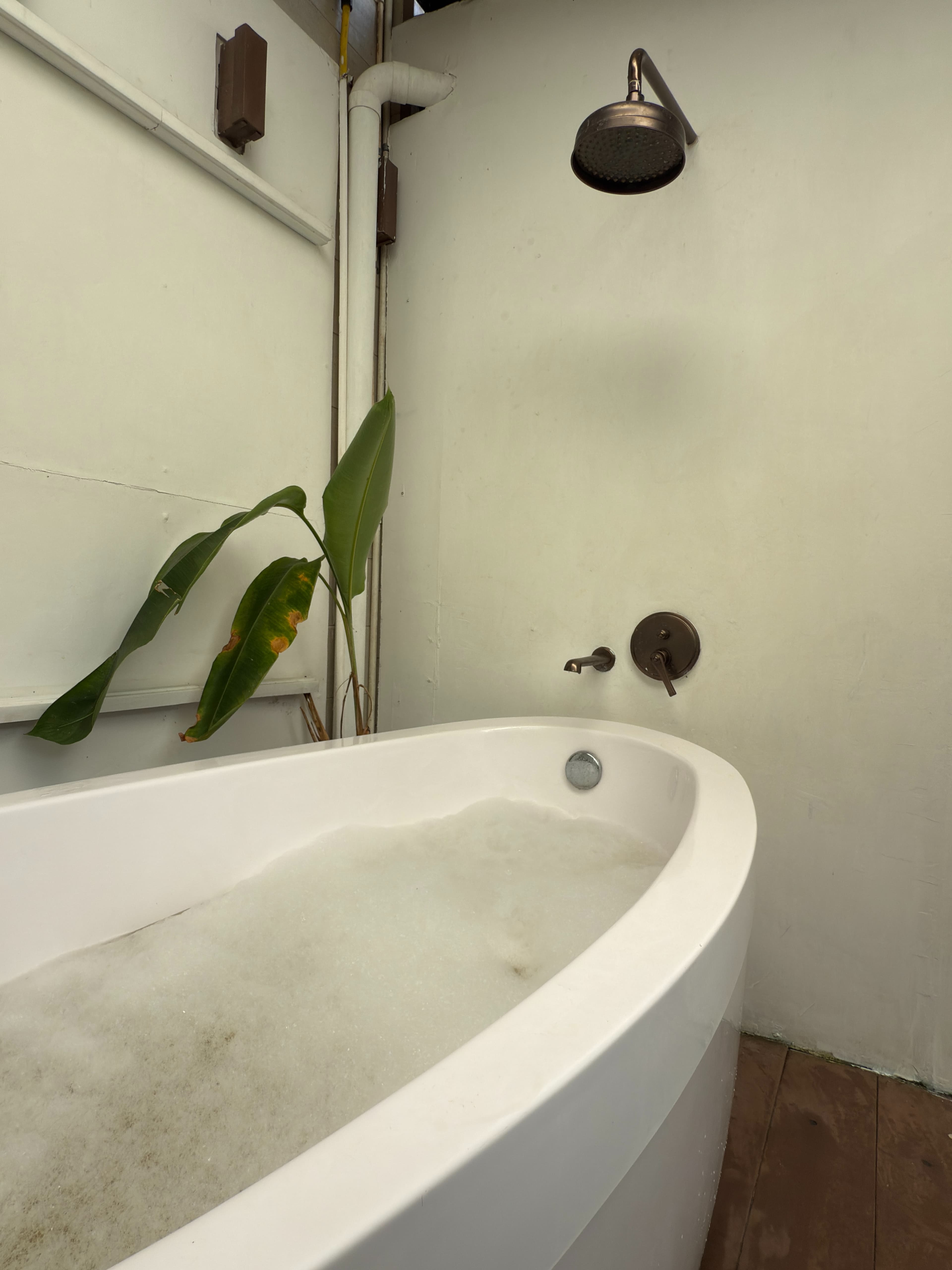 Outdoor bathtub with herbal foam bath