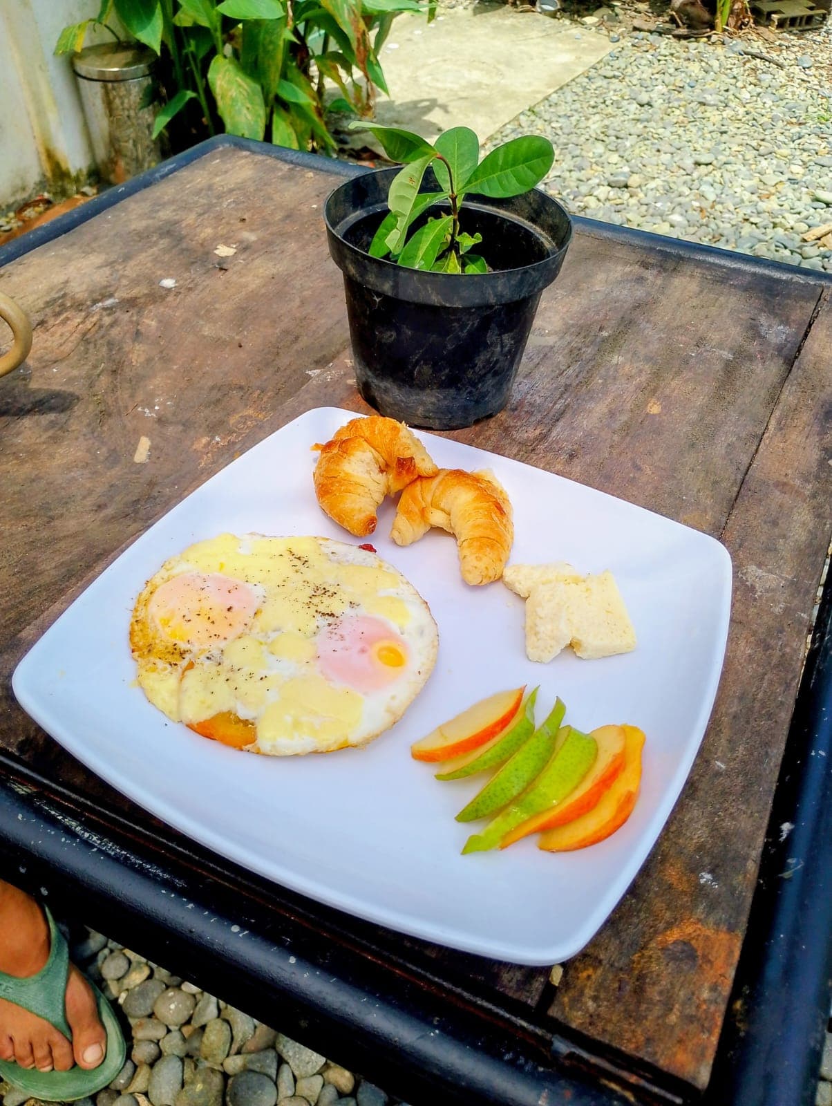 Breakfast at Hangar Café