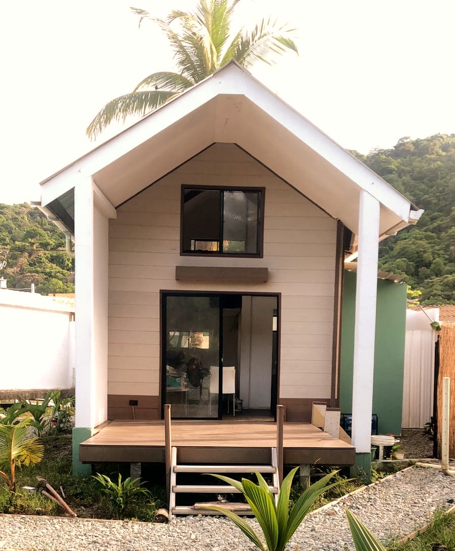 gallery-cabin-facade