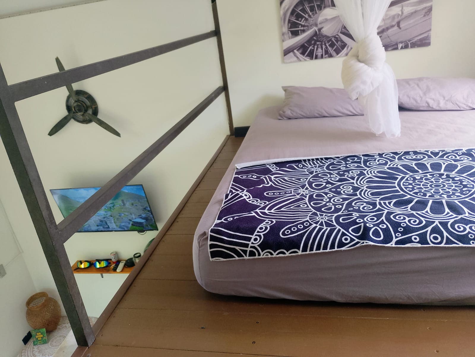 The Captain's Cabin — loft with aviation decor