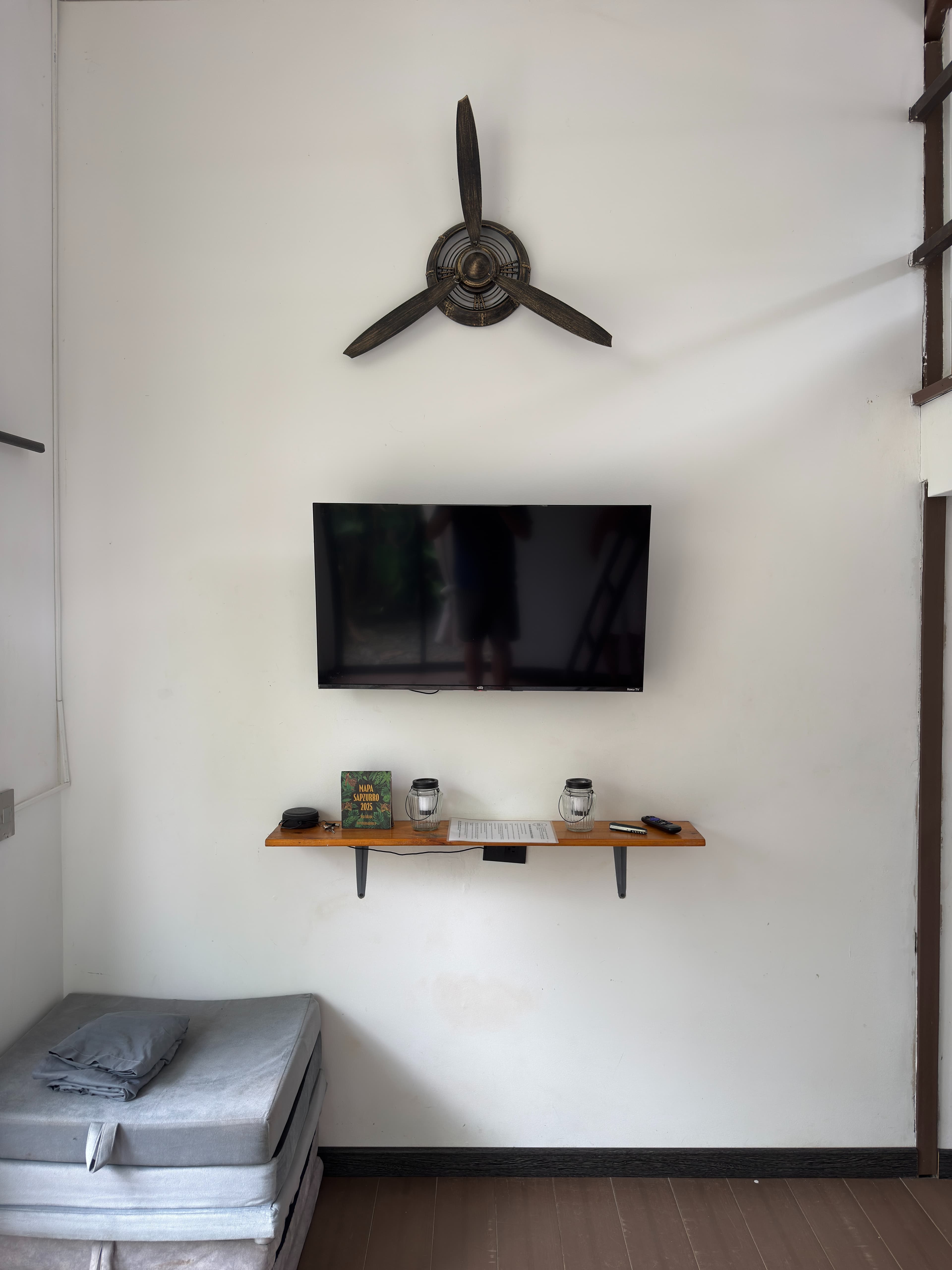 The Captain's Cabin — propeller and TV wall